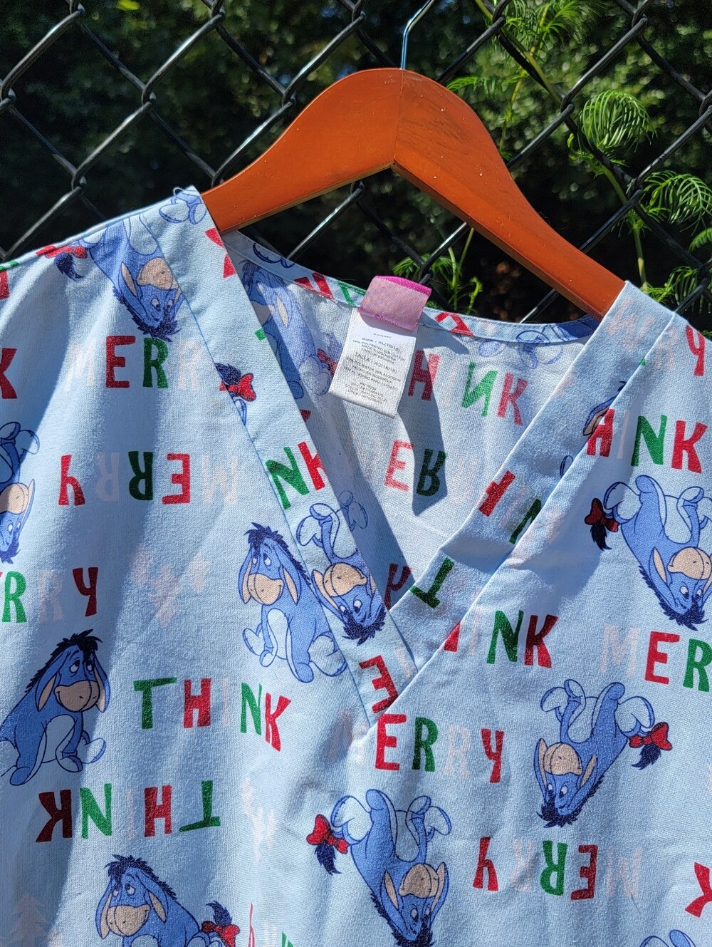 Disney Eeyore Think Merry XL (16/18) Christmas Hospital Scrubs